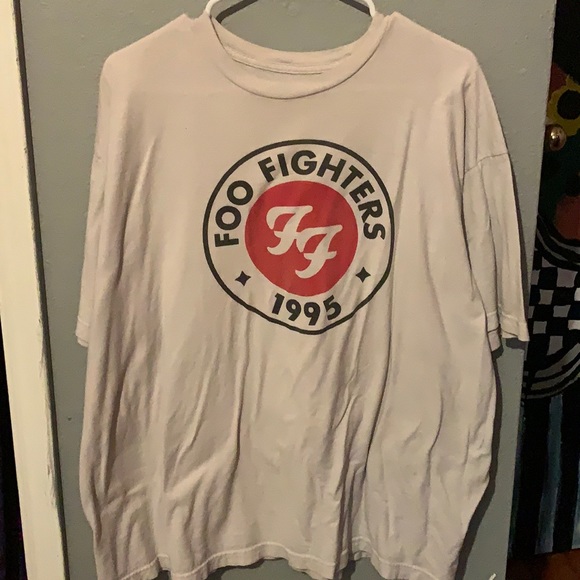 Tops | Foo Fighters Tee | Poshmark